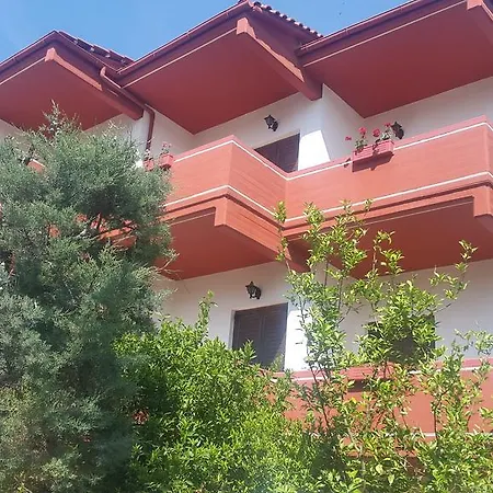 Iro Pefkochori